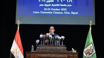 رئيس جامعة القاهرة يستعرض أهم محاور المؤتمر الدولي للجامعة حول الذكاء الإصطناعي 