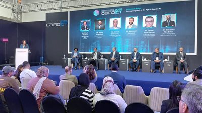 خبراء خلال جلسات Cairo ICT: الوكلاء الأذكياء يسرّعون الإنتاجية ويُعيدون تعريف دور الموظف دون إلغائه