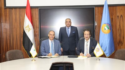 الهيئة القومية للبريد وجامعة طنطا يوقعان بروتوكول تعاون لتقديم الخدمات البريدية والمالية داخل الجامعة