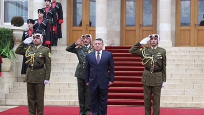 مصدر بالديوان الملكي الأردني: حكومة جديدة تؤدي اليمين أمام الملك عبد الله