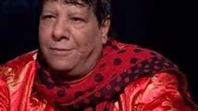 شعبان عبد الرحيم يقدم برنامج 