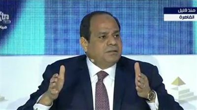 «السيسي»: يجب بناء جسور الثقة بين المسئولين والمواطنين