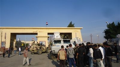 إغلاق ميناء رفح بعد 3 أيام وعبور أكثر من ألفي فلسطيني للحج