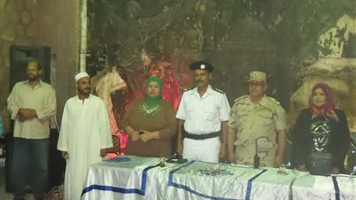 بالفيديو والصور.. قرية 