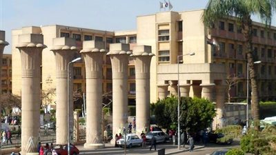 جامعة عين شمس تطلق الفوج الثانى لآداء مناسك العمرة