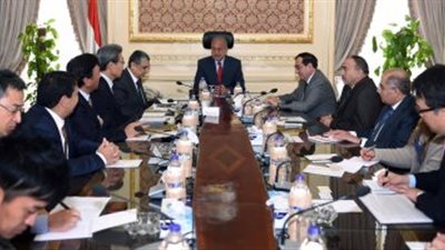 رئيس الوزراء لشركة 