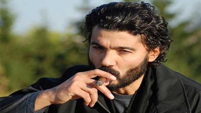 الفنان خالد النبوي يستكمل تصوير مشاهد مسلسله 