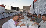 محافظ البحر الأحمر يشارك العاملين بشركة مياه الشرب إفطار رمضان بالغردقة 