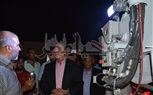 عبدالله يتفقد عربات الصرف الصحى الجديدة بمحطة رافع مياه الشرب الرئيسى بالغردقة 