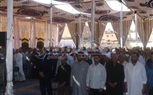 بالصور.. محافظ الفيوم ومدير الأمن يشهدان مراسم الصلح بين عائلتين فى دار السلام