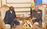 وزير الدفاع يلتقى وزير الدولة لشئون المحاربين القدامى الأوغندى