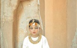 صور وفيديو |بـ«فوتو سيشن فرعوني».. طفل عمره 10 سنوات يدعو العالم لزيارة الأقصر